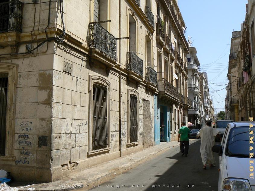 rue Kimburn au fond-rue Arago .jpg
